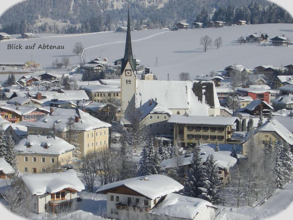 Apartment Dreier - Salzburger Land 압티나우 외부 사진